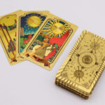Set de Cărți de Tarot Aurii